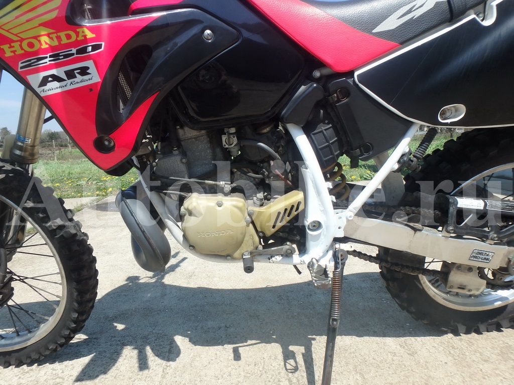 Купить мотоцикл Honda CRM250AR 1998 фото 16